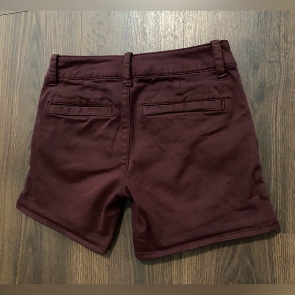 American Eagle Burgundy Midi Shorts 0 - Picture 5 of 8